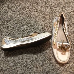 Sperry boat shoes